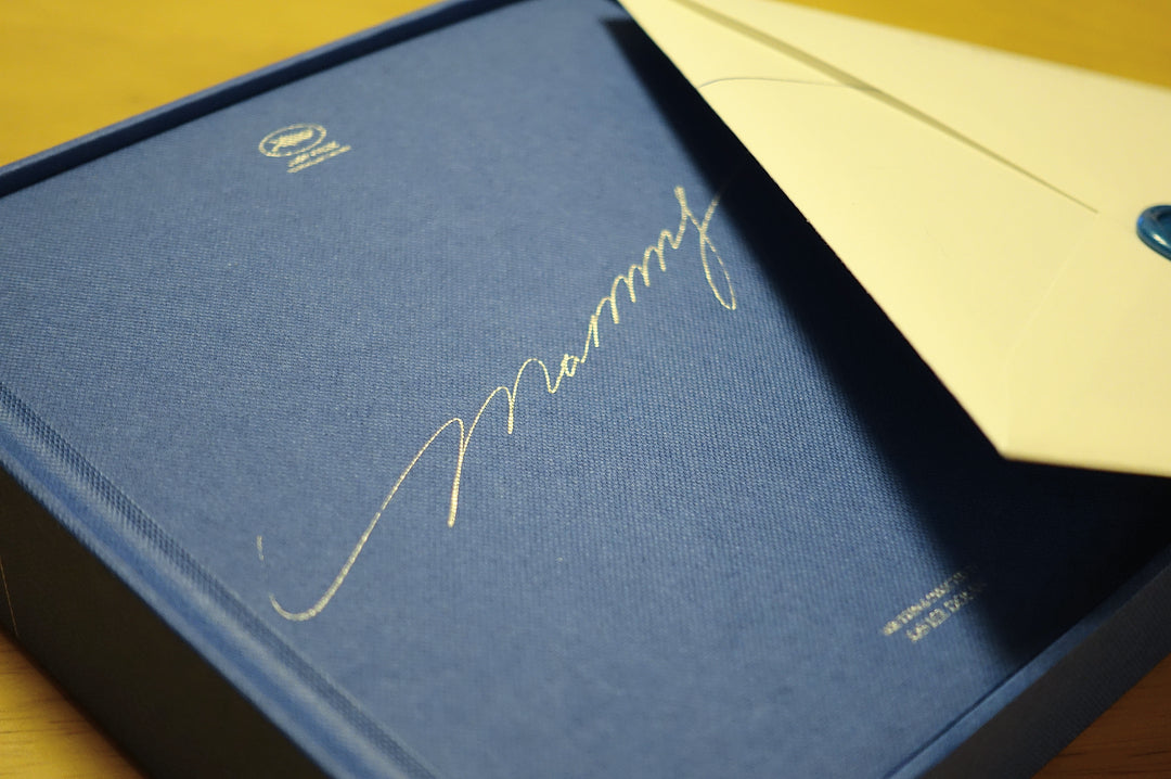 Mommy Steelbook: Premium Box